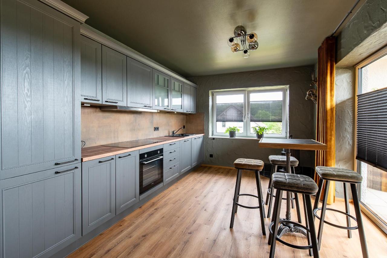 Einzigartige Traumwohnung Mit Whirlpool & Sauna Bietet Luxus Und Erholung Neuheilenbach Exterior foto